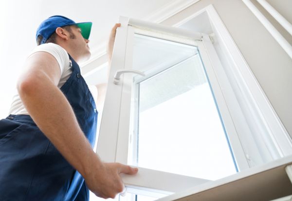 Cost of Vinyl Windows Installation in Santa Monica