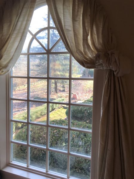 Cost of Elliptical Window Replacement in Santa Monica