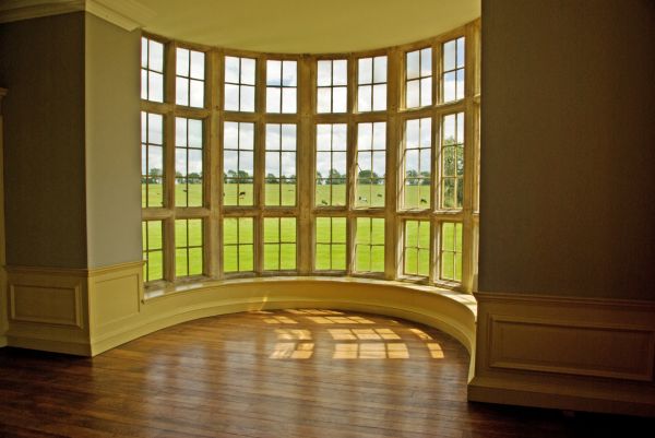 Cost of Bow Window Replacement in Santa Monica